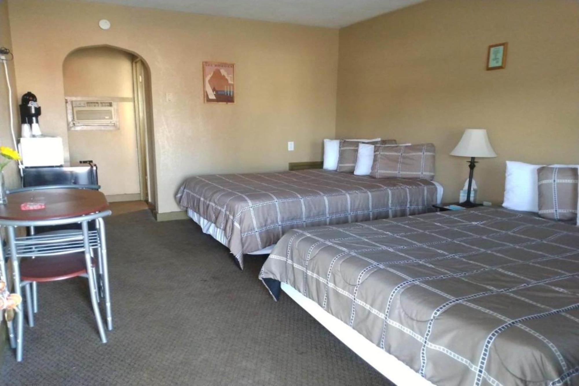 Love Hotels Murdo By Oyo On Interstate 90 Buitenkant foto